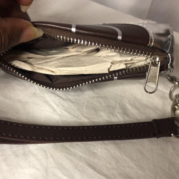 NWOT DISNEY Thor Love & Thunder Hammer Mjolnir silver, brown, and blue handbag. - Picture 6 of 11